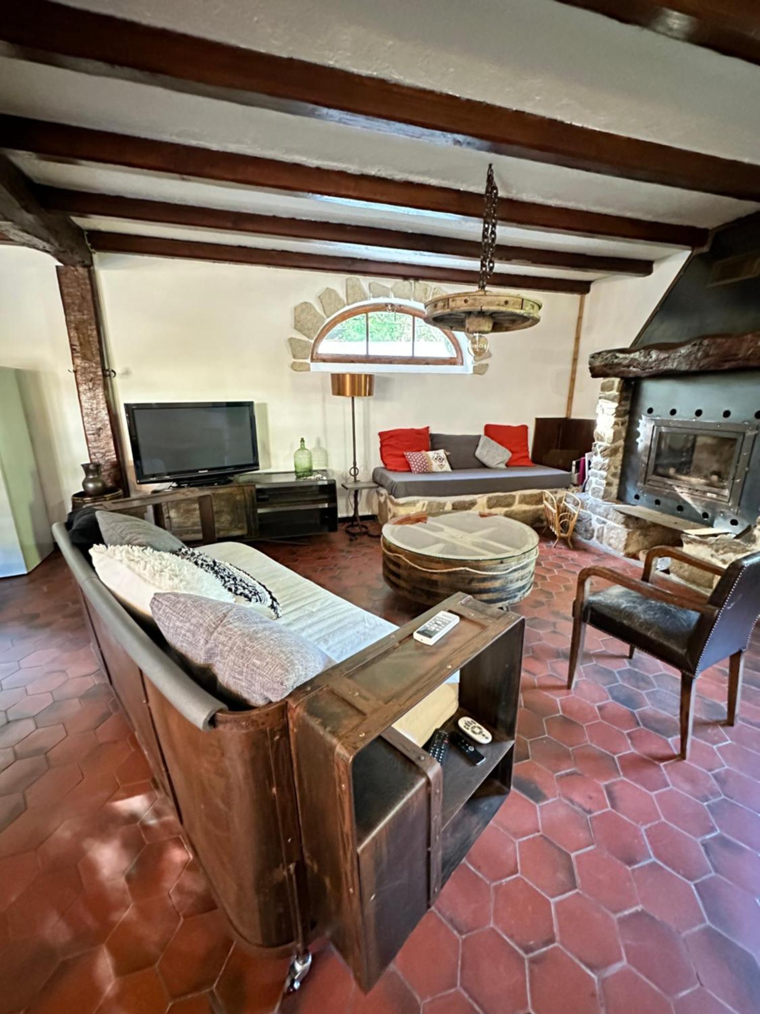 Au Coeur Du Vignoble Cognacais Villa Gondeville Exterior foto